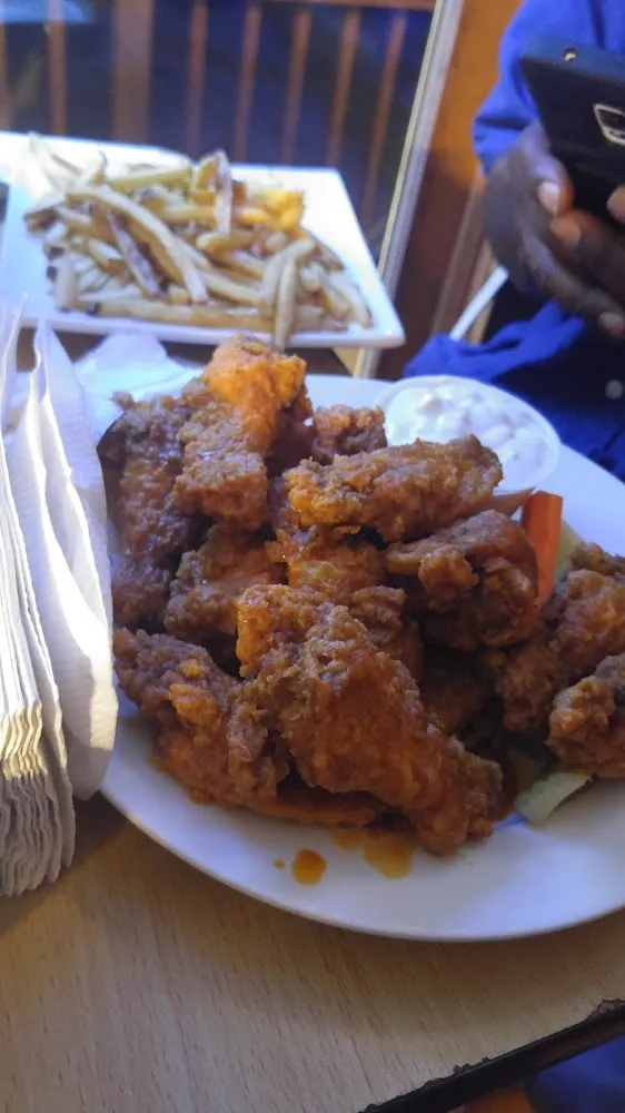 Hot Wings and Fries